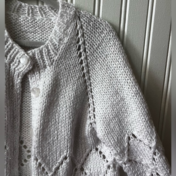 Vintage Girls Knit White Sweater 2T-4T Handmade with Buttons - Picture 2 of 4